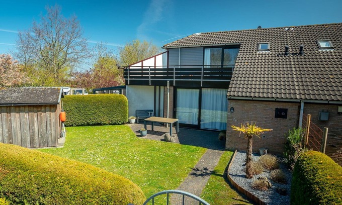 Brouwershaven Cottage | Semi-detached 4-person bungalow