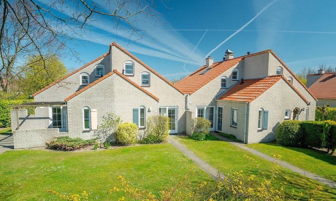 Brouwershaven Cottage | Semi-detached 6-person bungalow