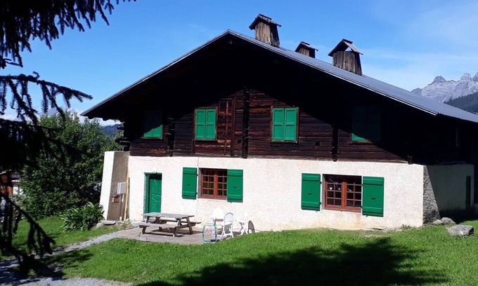 Cohennoz Apartment | Semi-detached chalet - 10 people with garden