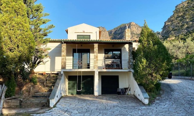 Zakhloritika House | Sens de Dieu - Private luxury