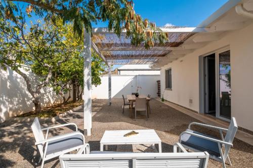 Porto Cesareo House | Serèn – Premium Sea Villa