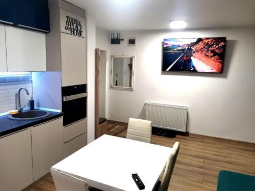 Cisnadie Apartment | Serana Home