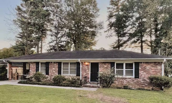Marietta House | Serendipity! Charming 3 Bed, 2 Bath Marietta House with Easy Access to Atlanta!
