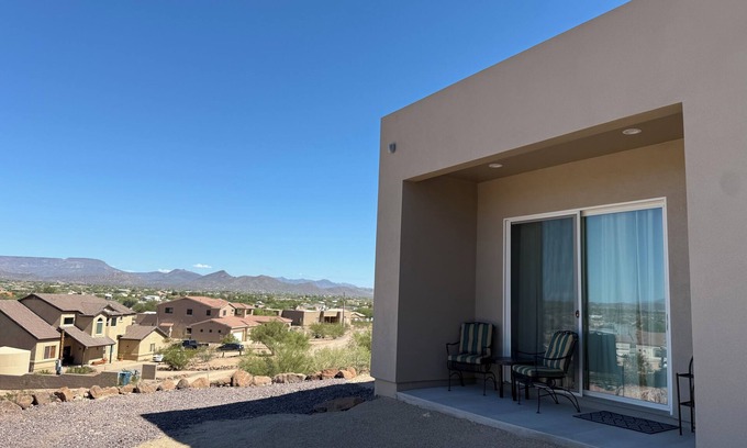 Anthem Apartment | Serene 1 bedroom casita with stunning mountain views in northern Phoenix desert