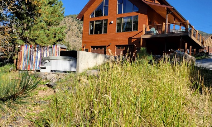 Georgetown Cabin | Serene Creekside Cabin near skiing/rafting with hot tub and views to die for!
