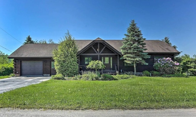 Lake Ariel Cabin | Serene Lakeview Escape with Hot Tub in the Poconos - 3BR 2 Bath Cabin "