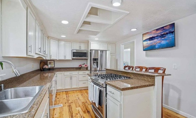 Summit Park House | Serene Park City MTN Home Private Hot Tub Sleep 15