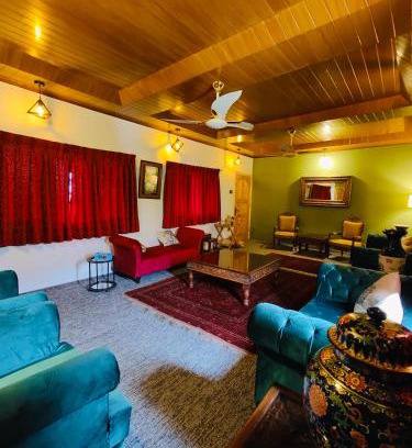 Gilgit House | Serene