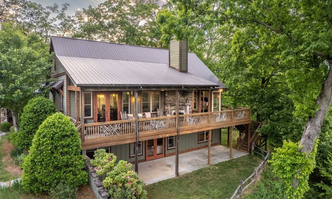 Cullowhee House | Serenity - A Luxury Home with Spectacular Mountain Views with Community Clubhouse & Pool!