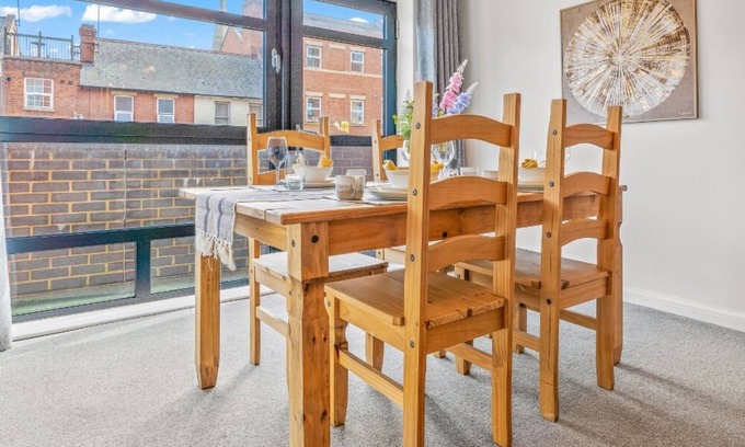 Reading Apartment | Serenity Central - Spacious luxury 1 Bed Apartment in the centre of Reading!
