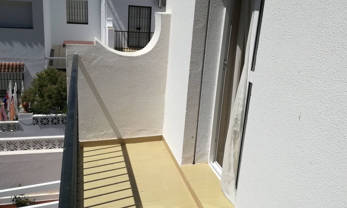 Conil de la Frontera City Center Ski Chalet | Serenity & Comfort Steps From the Beach: Modern Chalet in La Atalaya, Cádiz