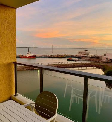 Darwin City Centre Apartment | Serenity Peary - Executive 1brm at Darwin Waterfront with Sea Views