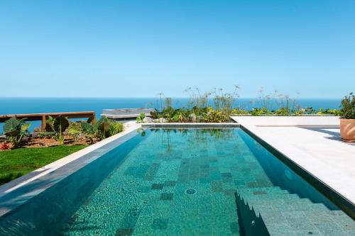Sauzal Villa | Serenity Villa on the Cliff with climatized pool
