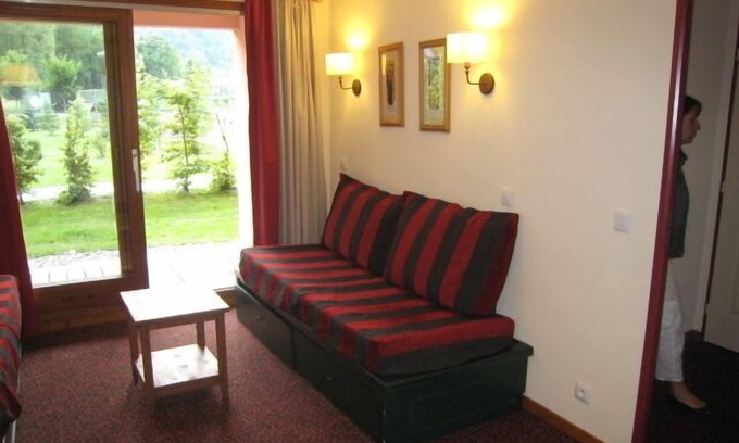 La Salle-les-Alpes Apartment | Serre Chevalier 1400 - Stone residence and holiday Alpaca