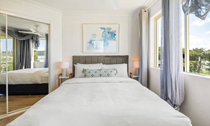 Shelly Beach Apartment | Shelly Beach Oasis: Steps from the Sea