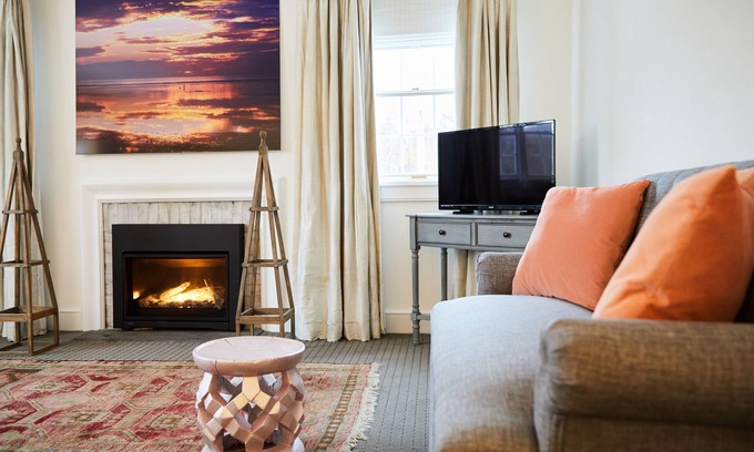 Haversham Hotel | Shelter Harbor Inn