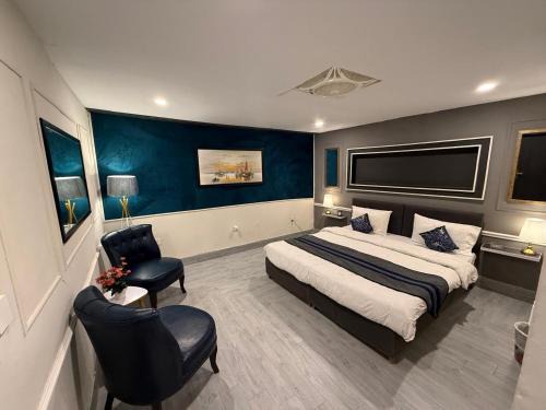 F-8 Sector Apartment | Shelton Apartment F-8 Islamabad