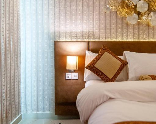 F-7 Sector House | Shelton's Rezidor Islamabad