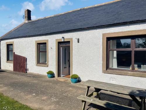 Belford Apartment | Shepherd's Cottage - Uk48872