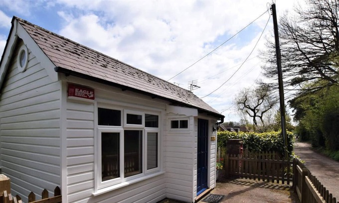 Kingston House | Shepherds Cottage - Kingston