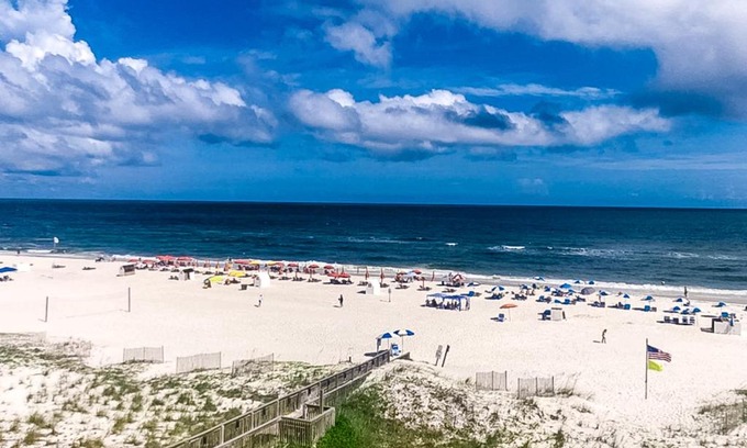 Orange Beach House | Shoalwater Resort