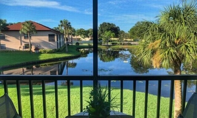 Trailer Estates Condo | Shorewalk 202/4625 - Bradenton-Condo 2 Bedroom/2 Bath, 5 miles from Anna.