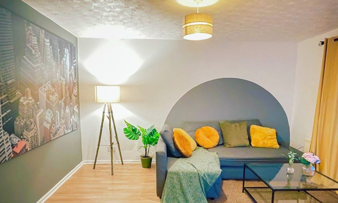 Holbeck House | Short & Long stay✪3 bedrooms ✪Homevy Relocations✪