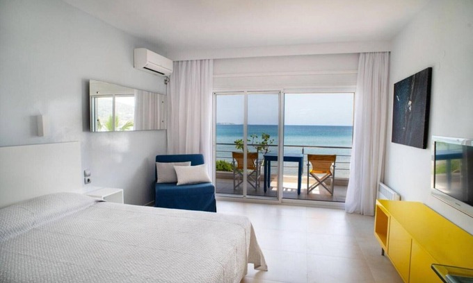 Agios Minas Apartment | Sideratos Apartments