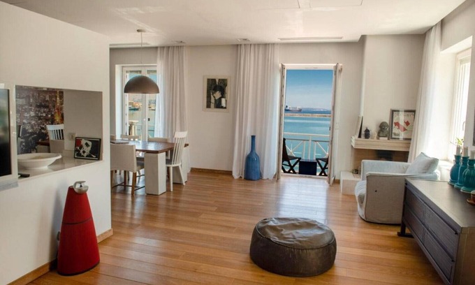 Chios Apartment | Sideratos Sea View City Apartment