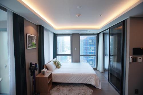 Haeundae Apartment | Sienna Ambassador Residence