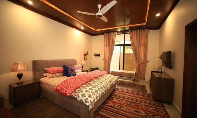 Murree Hotel | Sierra Sky Luxury Villas