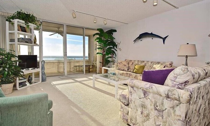 Siesta Key Condo | Siesta Key Gulf Front at Fishermans Haven - Private Beach, Stunning Views From Every Room! FH 201