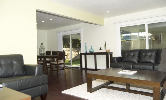 Rex Manor House | Silicon Valley Stays Casa Tres
