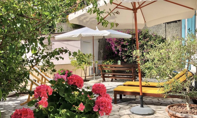 Facciu House | Silver Hills - Mediterranean Hideaway