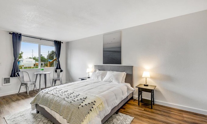 Westport House | Silver Sands - Room 1