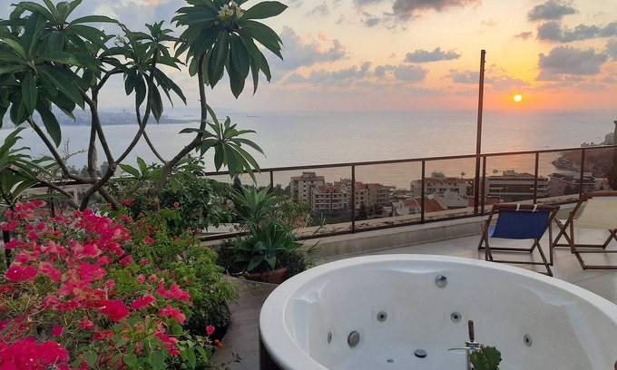 Ghazir Apartment | Silvia's romantic loft, 24h electricity, private jacuzzi