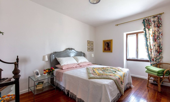 Gardone Riviera House | Single house lake view 4 people 10 minutes walk from the center