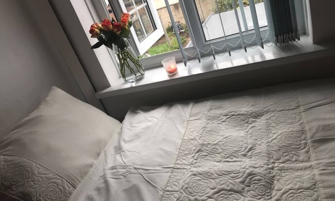 Hounslow Heath House | Single Room in Greater London