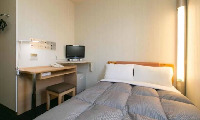 Nishiki Hotel | Single room smoking for 2 people room without m/Nagoya Aichi