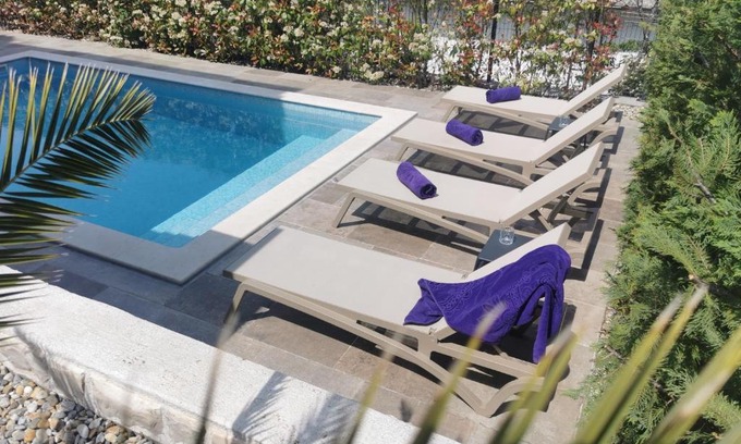 Njivice Apartment | Siora