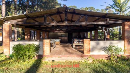 Sarapui House | Sitio em Sarapui com piscina e lareira