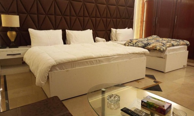 Clifton Hotel | Sivana Guesthouse