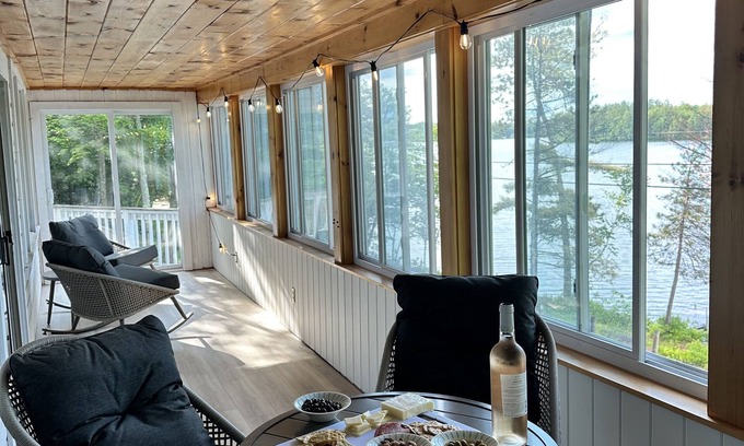 Sanbornville House | Six Sixty Lovell Lake! Welcome to the lake!