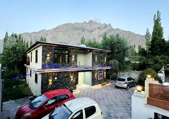 Skardu Hotel | Skardu Rock View Hotel