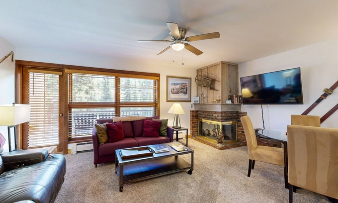 Vail Ski Chalet | Ski-in/out, mountain view w/fireplace, fast WiFi & shared pool/hot tubs/laundry