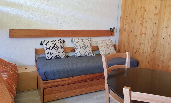 Arc-1600 Apartment | Ski-in/Ski-out Studio for 2 at Arc 1600, Close to Shops with Free WiFi