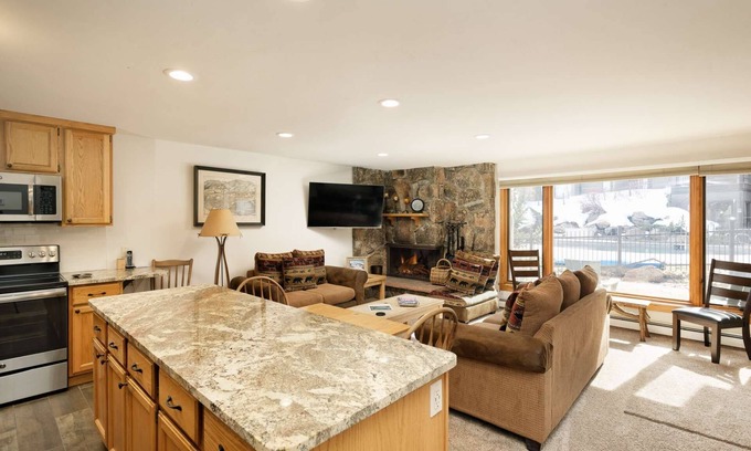 Snowmass Village Condo | Ski-In/Ski-Out Mountain Retreat! Hot Tub, Cozy Fireplace & Stunning Mtn Views Your Winter Escape