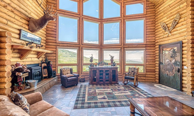 Mesa Cabin | Ski & Ride: Powderhorn Ski-in/Out w/Hot Tub