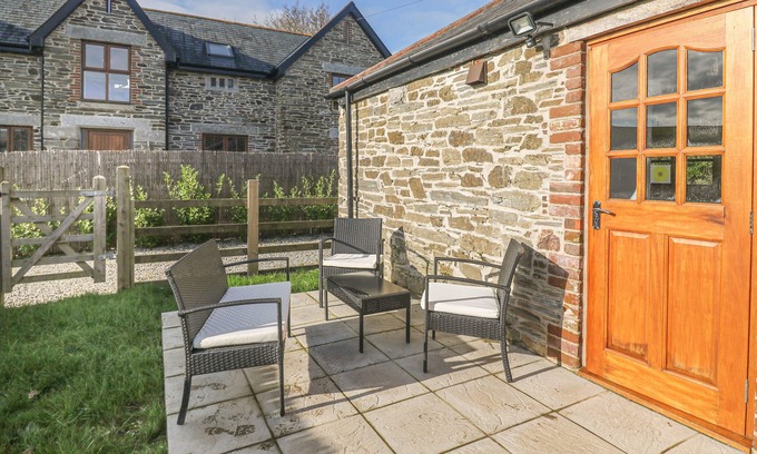 Liskeard Cottage | SKIBER GOTH, pet friendly, character holiday cottage in Liskeard