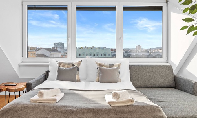 Favoriten Apartment | SKY9 Penthouse Apartments